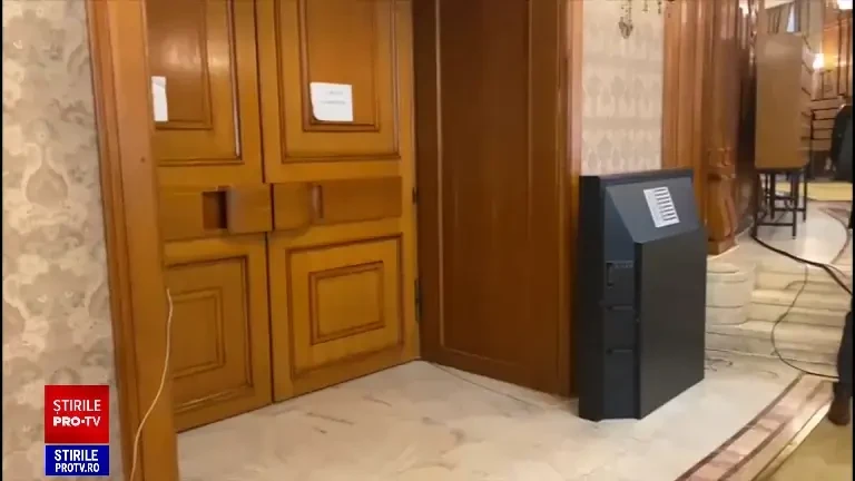 Ședință secretă la Camera Deputaților. S-a discutat contestația unui deputat acuzat că și-a numit colegii „nevertebrate”