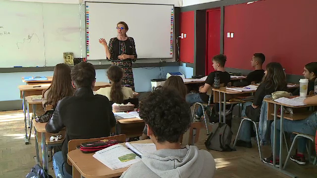 Proiect: Educație financiară la toate clasele. Elev: „Dacă primesc niște bani, mă duc la mall și-i cheltui”