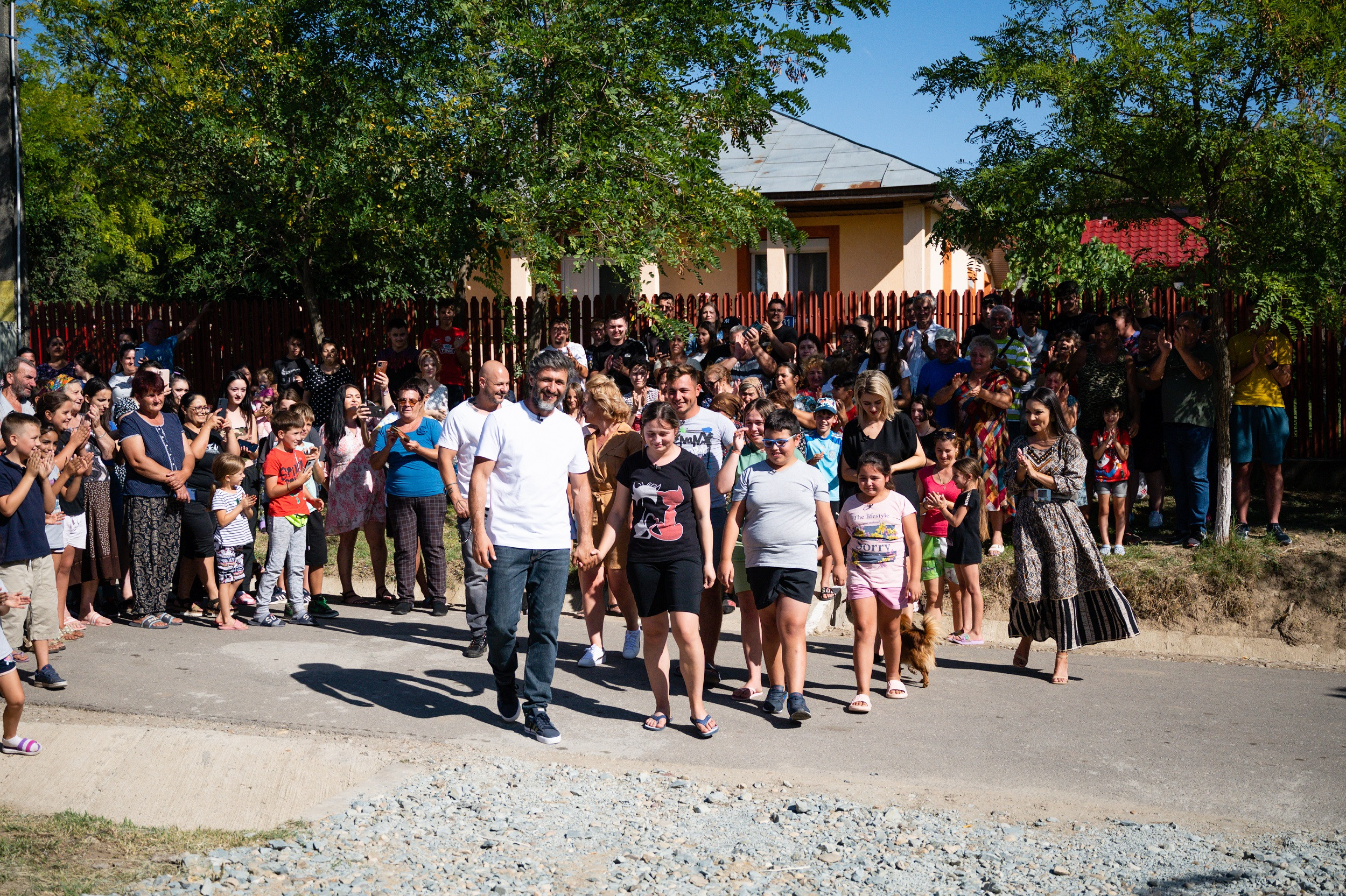 Telespectatorii au urmărit cu emoție cum echipa Visuri la cheie a ridicat o casă de la zero. Ediția a fost lider de audiență