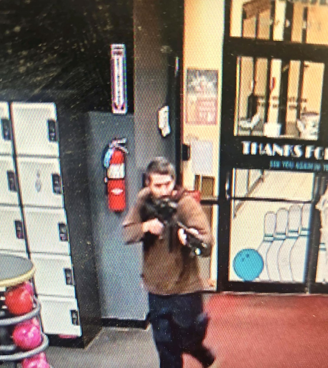 Scrisoarea de dragoste lăsată de atacatorul din Maine care a ucis 18 persoane. Acesta s-ar fi împușcat