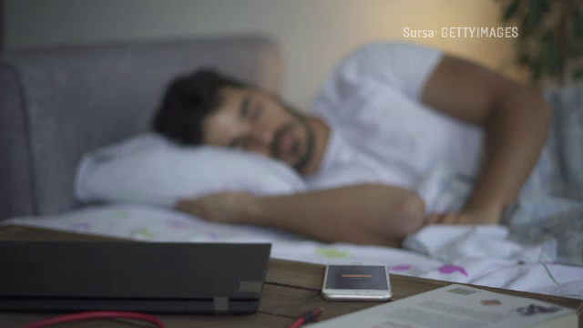 Amânarea alarmelor dimineața ne poate ajuta să fim mai productivi. Ce spun oamenii de știință