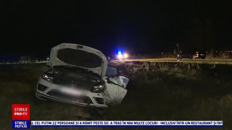 Accident grav în Timișoara. Un bărbat a ajuns la spital, după ce a fost descarcerat. Ce făcea șoferul în timp ce conducea