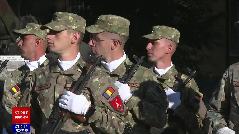 Soldații Batalionului 300 Infanterie Mecanizată din Galați au depus jurământul. Un recrut și-a cerut iubita de soție
