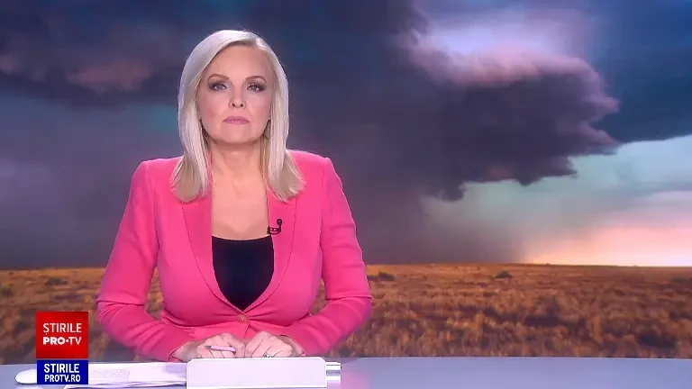 Vântul puternic a făcut prăpad în mai multe judeţe. Copii răniți în București, un brad s-a prăbuşit peste o cabană din Cluj