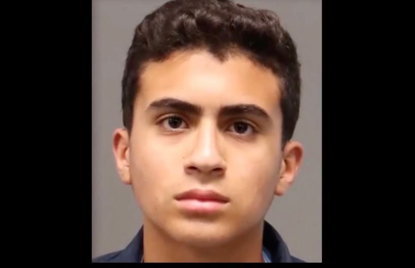 Un băiat de 13 ani a sunat la poliție și a mărturisit că și-a ucis mama. Femeia dormea lângă un nou-născut