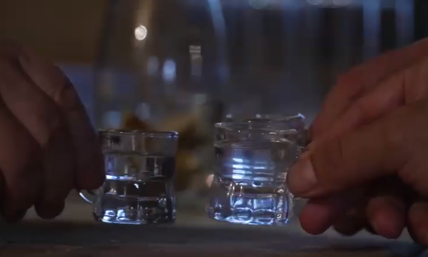 Țărani care fac must și țuică, în clipul de promovare a României de pe BBC. Vezi imaginile difuzate în toată lumea VIDEO