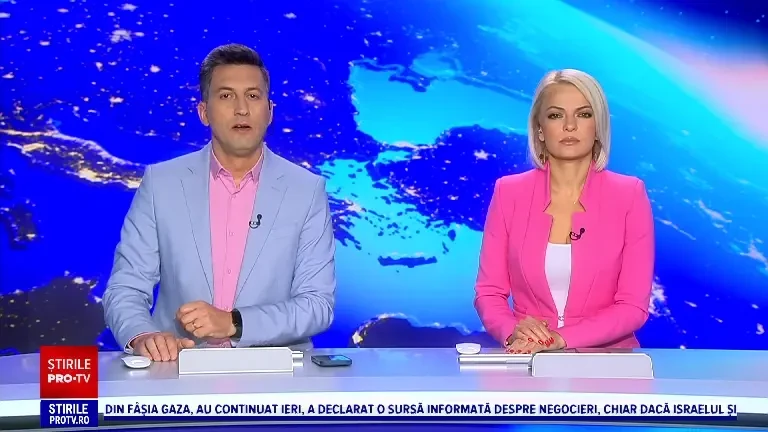 Incendiu de proporții în Gorj: grajduri și zeci de tone de furaje au fost făcute scrum. Focul ar fi fost pus intenționat