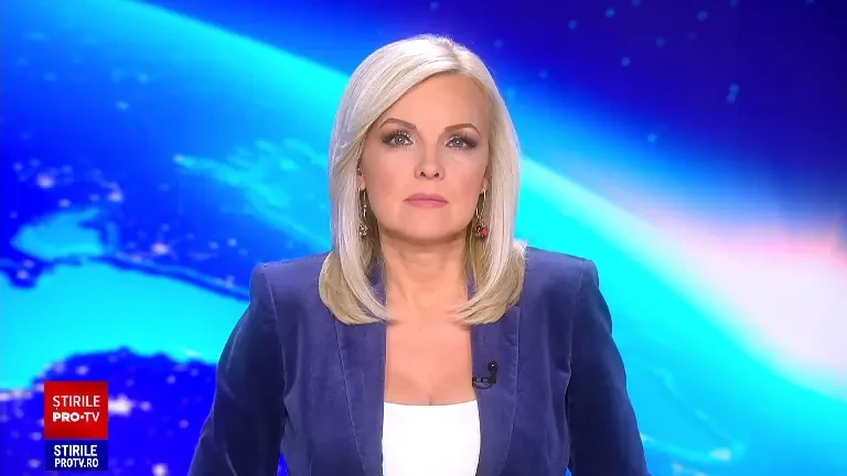 Un șofer care a trecut pe roșu a fugit de polițiști când au vrut să îl oprească. Ce au descoperit apoi