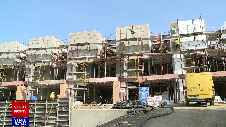 Angajații care vor fi loviți de noile măsuri fiscale. Vor primi mai puțini bani de la 1 noiembrie