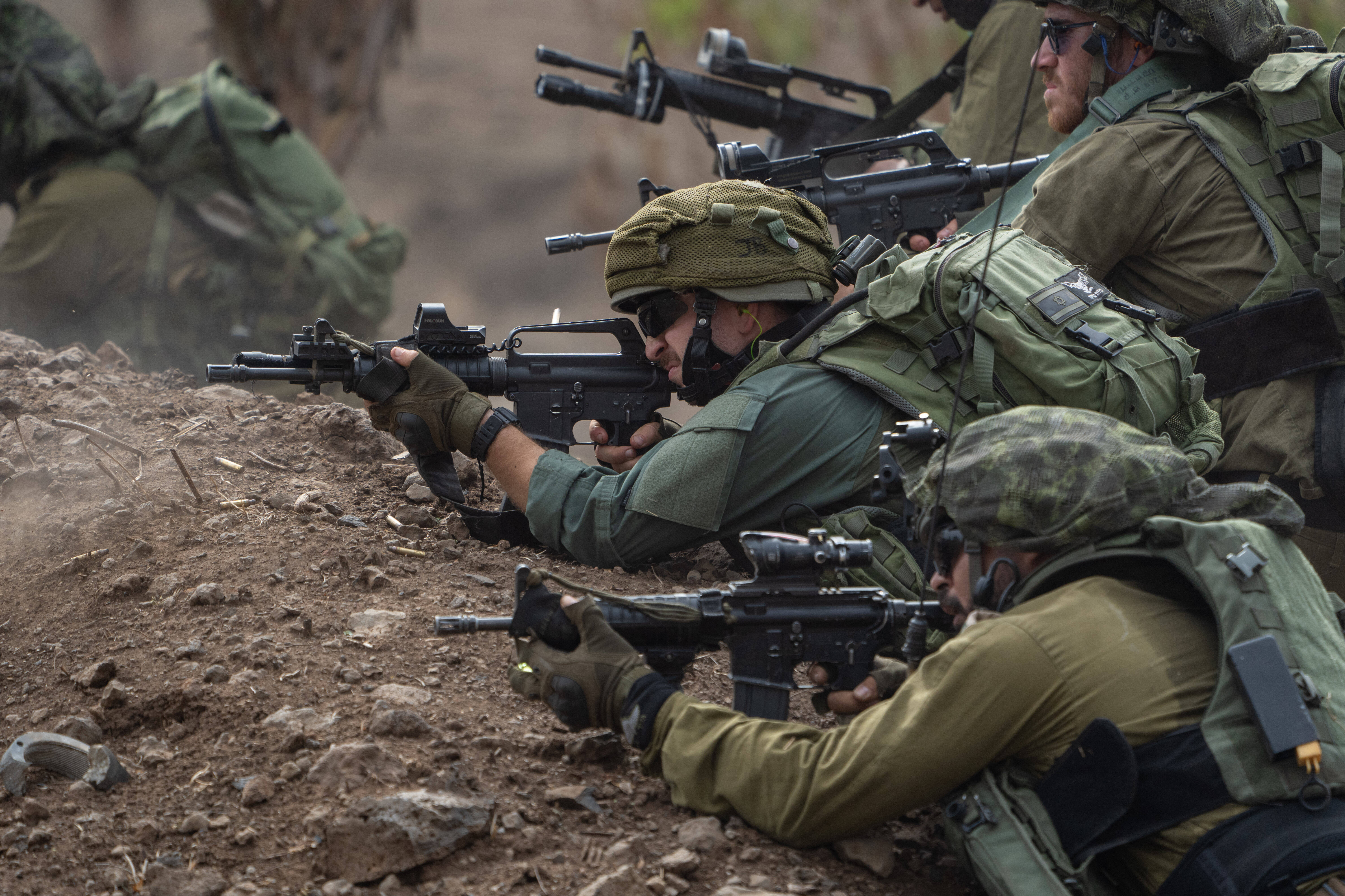 Armata israeliană, pusă în gardă pentru încă un război. Soldaților li s-a transmis să se "pregătească pentru orice scenariu"