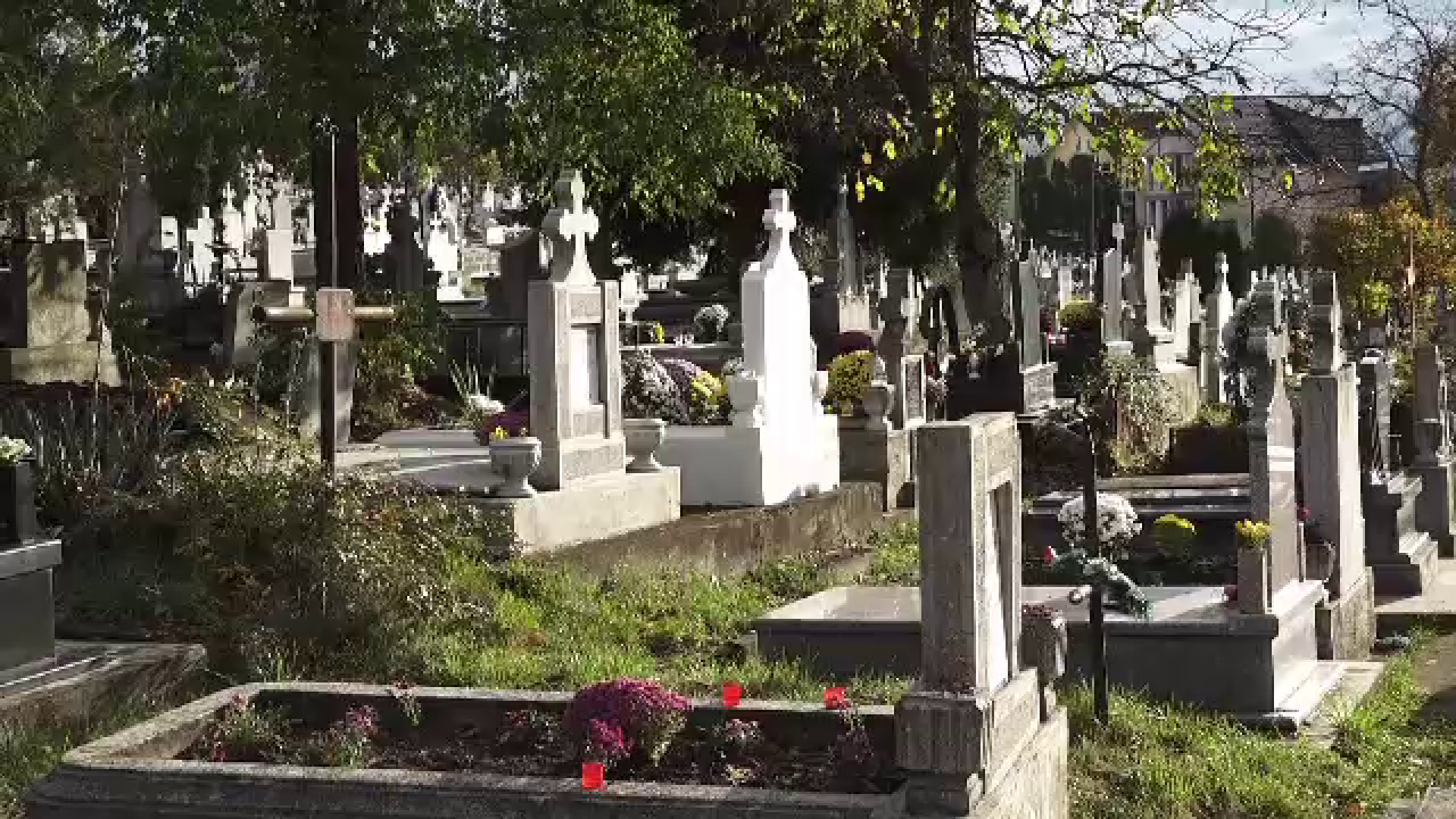 Luminația sau Ziua Morților. Pe 1 noiembrie se deschid porțile Cerului. Ce spune tradiția