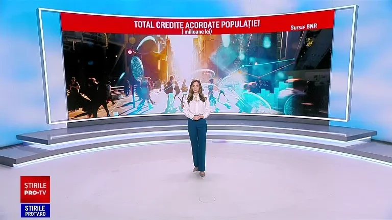 Românii se împrumută mai puțin de la bănci, dar se folosesc mai mult de cardurile de credit. La ce trebuie să fie atenți