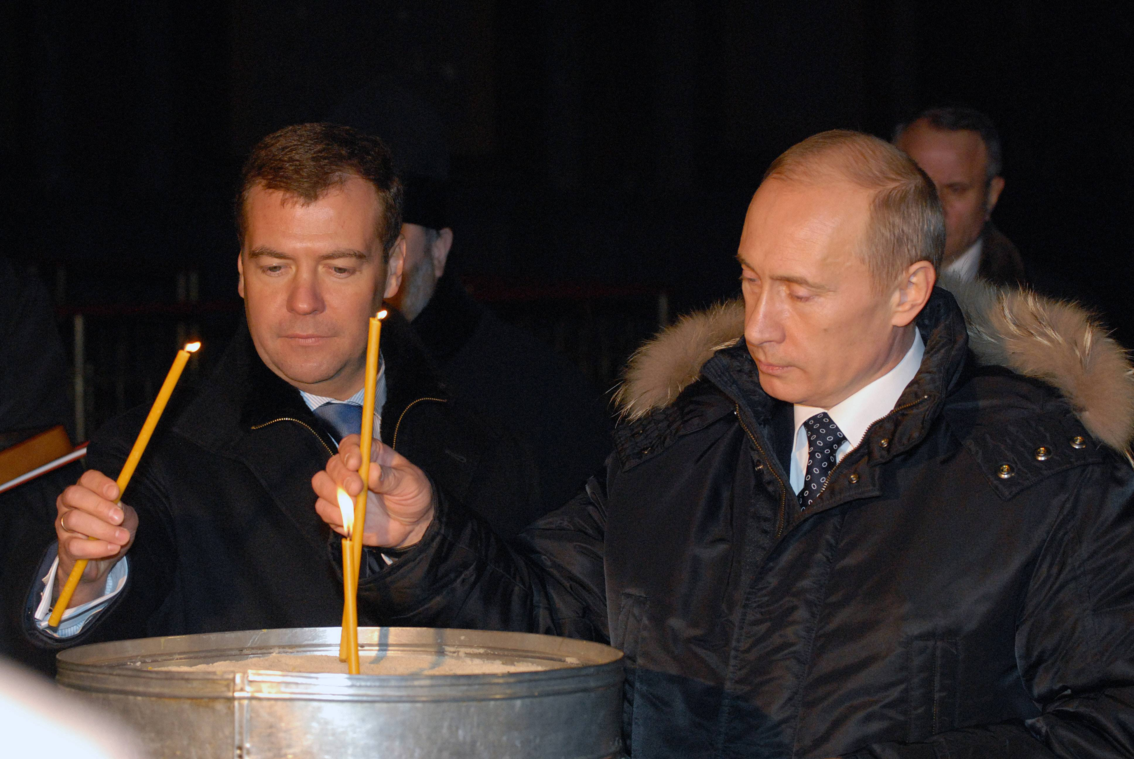 Medvedev dă înapoi în privința războiului nuclear. „Nu există nebuni la conducerea Rusiei. Nu ne dorim un asemenea scenariu”