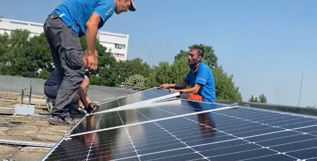 Negocieri pentru programul „Casa Verde”. Ce trebuie să știe cei care vor să își monteze panourile fotovoltaice