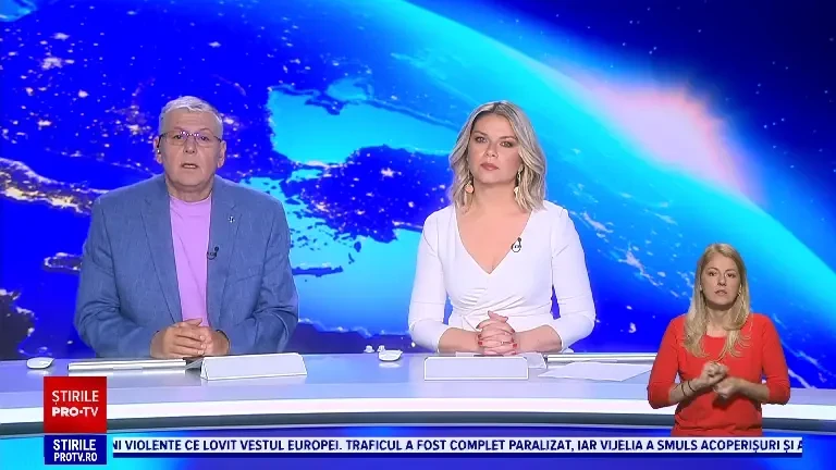 Un copil de 4 ani din Ploiești care și-a încuiat părinții afară a avut o reacție de milioane când a intrat un pompier pe geam