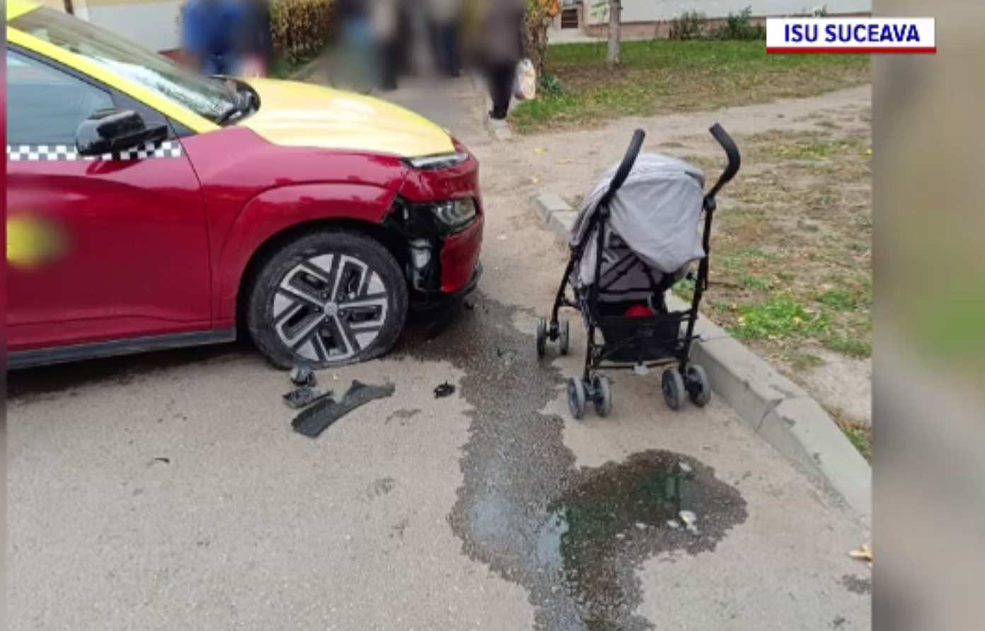 Femeie însărcinată, care împingea un cărucior cu un copil, lovită de o mașină pe trotuar, la Rădăuți. Care este starea lor