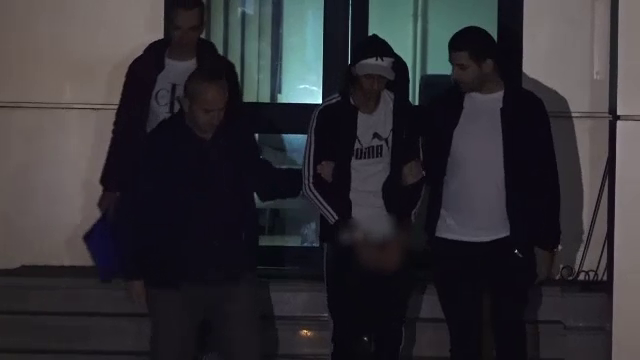 „A avut o viață grea”. Cine este tânărul de 19 ani din Argeș care a băgat în comă un polițist local. A fost arestat preventiv