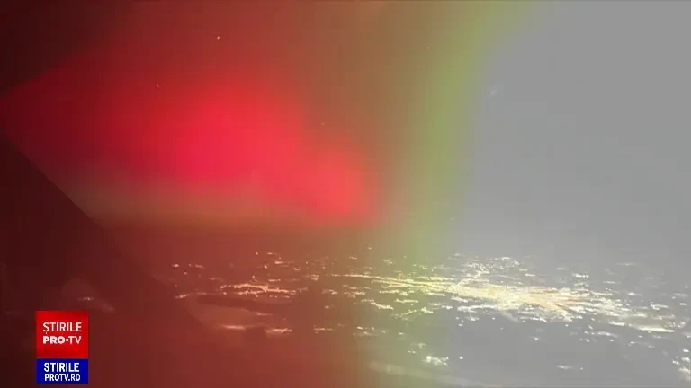 Aurora boreală, vizibilă pe cerul României. Ce spun cercetătorii despre fenomenul spectaculos