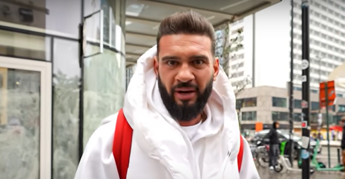 Primele imagini cu momentul în care Dorian Popa a fost oprit de polițiști. Cum era îmbrăcat, de fapt, influencerul | FOTO