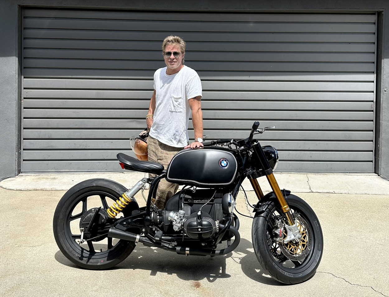 Imagini de excepție cu Brad Pitt înainte să împlinească 60 de ani. În ce ipostază a fost fotografiat actorul. GALERIE FOTO