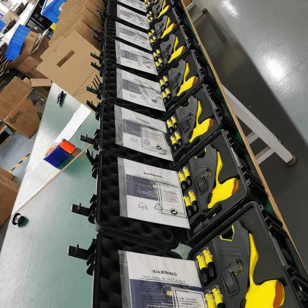 Sindicat, după înjunghierea unui polițist: Șefii refuză să doteze polițiștii cu electroșocuri. ”Incompetență managerială”