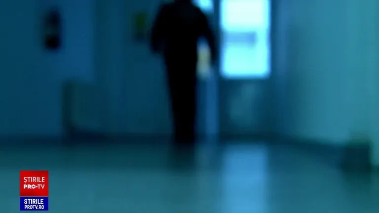 Mărturiile dureroase ale mamei din Satu Mare care a obținut ordin de protecție împotriva fiului ei. „M-a lovit, m-a aruncat”