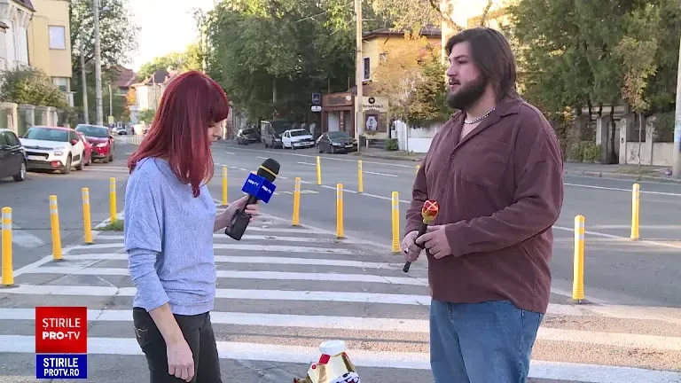 Cine este tânărul care a păcălit influencerii din România cu „brânza Regelui Carol”. Ana Morodan a căzut în plasă