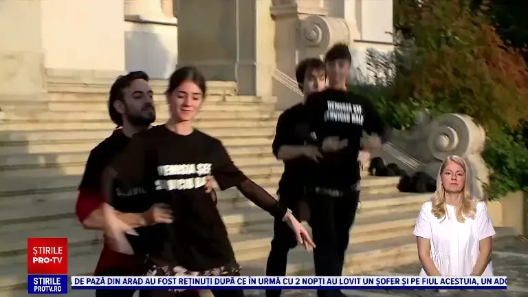 Balerinii de la Opera Națională din Iași acuză că sunt abuzați de șefa secției și îi cer demisia. „Trăim un coșmar”