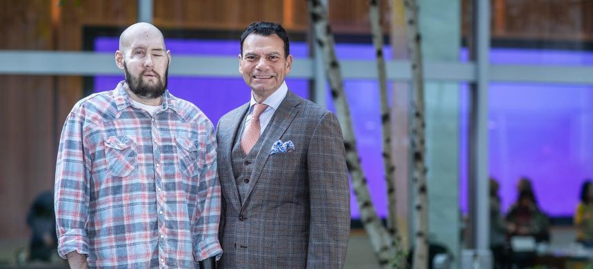 Premieră medicală: Primul transplant total de ochi din lume, efectuat de medici din SUA