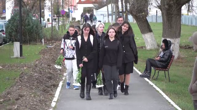 Omul de afaceri din Sibiu, atacat și jefuit în propria casă, a fost condus pe ultimul drum. Indivizii, de negăsit după 5 zile