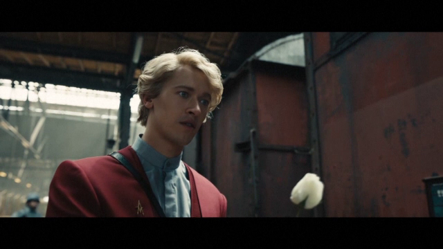 „Jocurile foamei: Balada șerpilor și a păsărilor cântătoare” ajunge în cinematografe în mai puțin de o săptămână