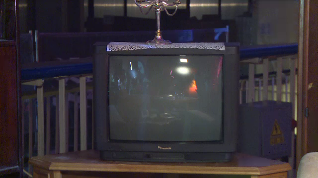 Călătorie în timp. „Mileul de pe televizor” a trezit nostalgia petrecăreților care s-au distrat noaptea trecută la Romexpo