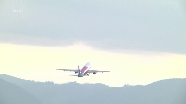 Multinaționalele nu își mai trimit angajații cu avionul în străinătate la traininguri. Ce este mişcarea ”shame to fly”