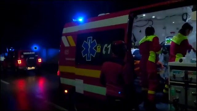 Un turist aflat în zona Cabanei Dochia de pe muntele Ceahlău a intrat în comă după ce a căzut pe scările de piatră