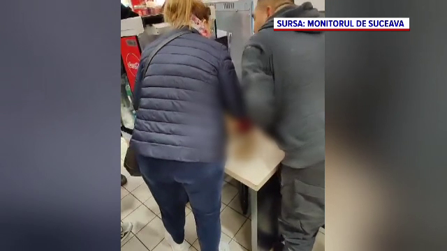 O fetiță de 2 ani din Suceava s-a înecat cu mâncare într-un supermarket și a fost salvată de un medic aflat în timpul liber