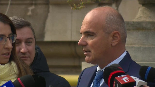 Rareș Bogdan, întrebat dacă ”e moral” să meargă la piață cu un ceas de 30.000 euro: ”Acum am unul mai ieftin, de 10.000”