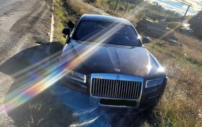 Mașina de lux l-a dat în fapt pe Becali la Poliție. Rolls-Royce-ul a sunat singur la 112