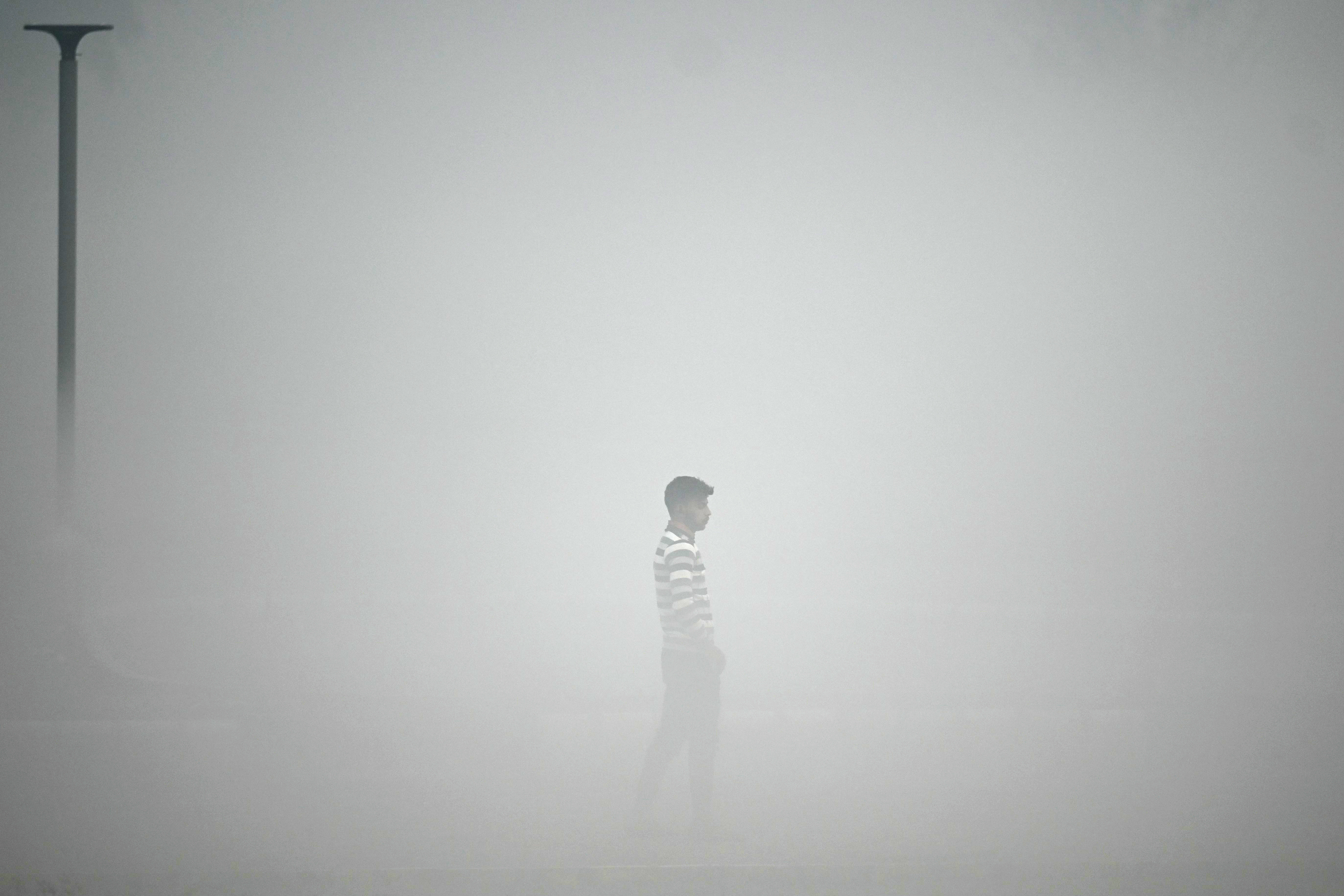 Un oraș cu zeci de milioane de locuitori, cuprins de o ceață toxică după un festival