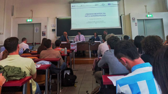 Cum se descurcă un student care beneficiază de o bursă Erasmus. „Costurile sunt mari. Cazarea depășește suma”