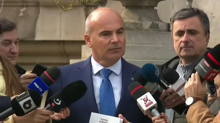 Rareș Bogdan, întrebat dacă ”e moral” să meargă la piață cu un ceas de 30.000 euro: ”Acum am unul mai ieftin, de 10.000”