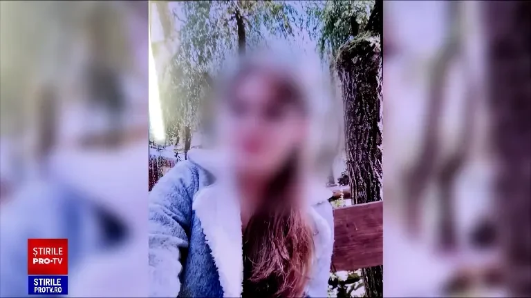 Cum ar fi ajuns fetița de 13 ani într-o locuință insalubră, alături de „Mănușă Albă”. „Avea urme de violență pe corp”