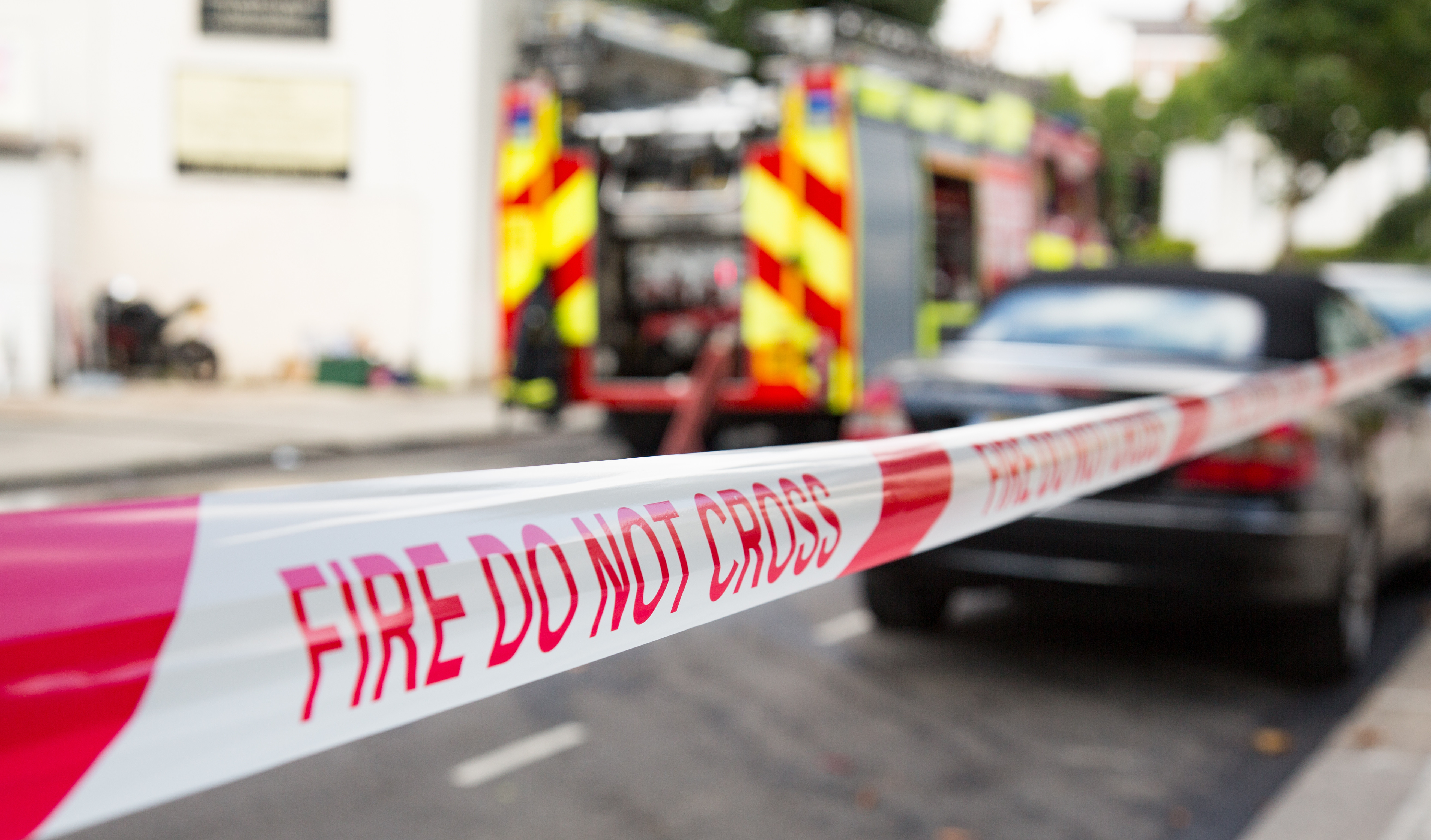 „Tot ce am văzut a fost foc”. Un bărbat a rămas fără soție și cei trei copii, după ce casa lor a fost mistuită de un incendiu