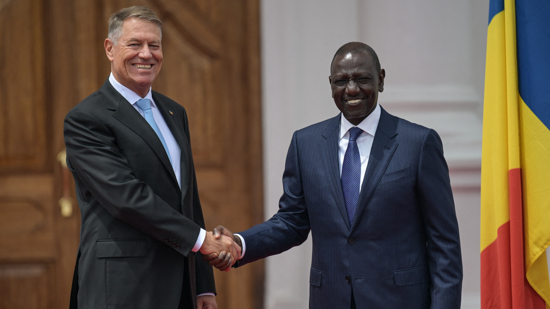 Klaus Iohannis și liderul Kenyei, cooperare într-un domeniu crucial. Subiect intens discutat de cei doi lideri la Nairobi