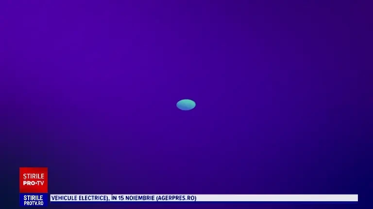 Ce sunt căștile cu conducție osoasă, care au apărut și în România. Nu se mai introduc în urechi, ci pe .. tâmple