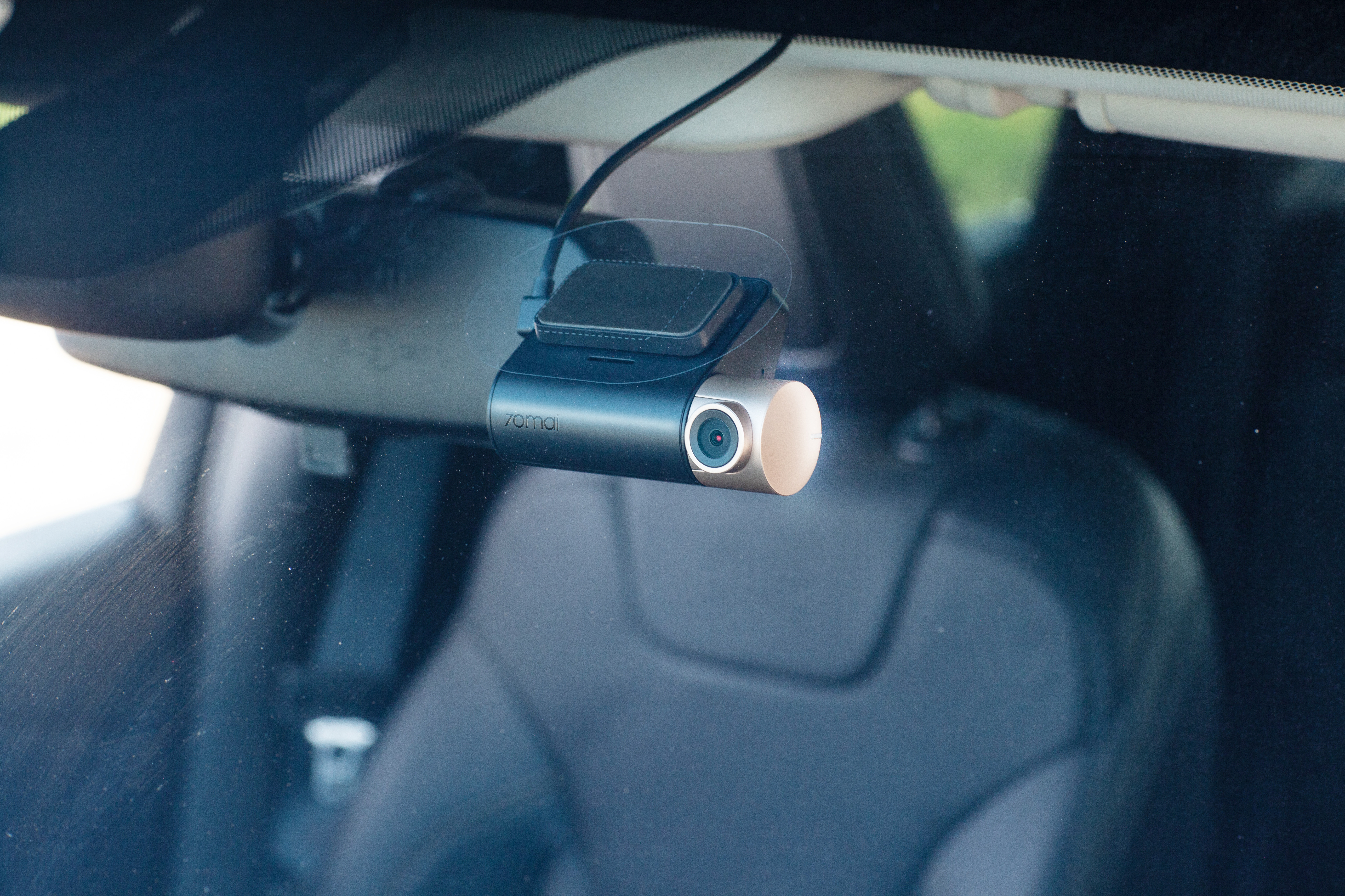 (P) 70mai Dash Cam Lite: Siguranță la volan și tehnologie de vârf la îndemâna ta