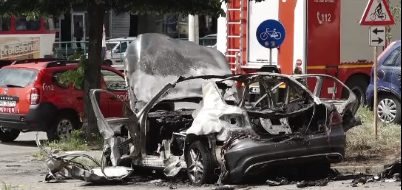 Percheziţii în cazul omului de afaceri ucis în atentatul cu bombă din Arad. Fiica lui Ioan Crișan, „săltată” de polițiști