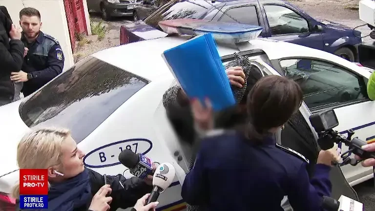 Cum au făcut doi soți români avere cu haine și genți Gucci furate din Italia