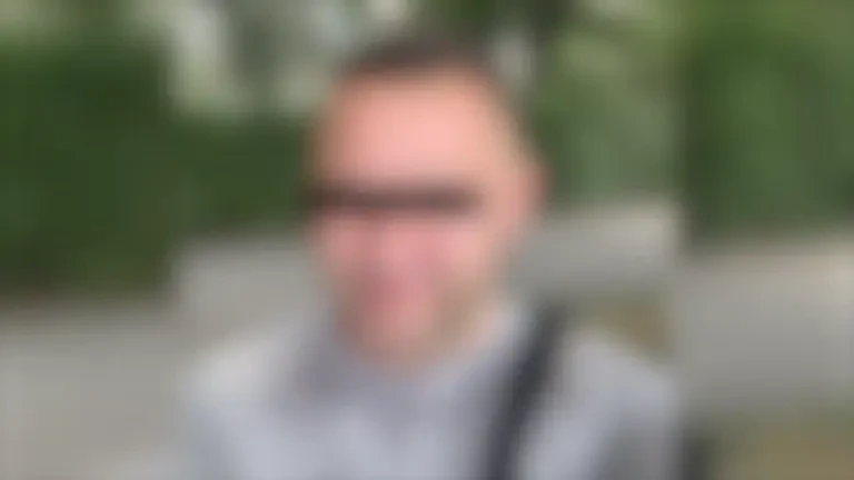 Cine este bărbatul ridicat de polițiști în cazul uciderii milionarului Adrian Kreiner. Pentru ce a fost condamnat în SUA