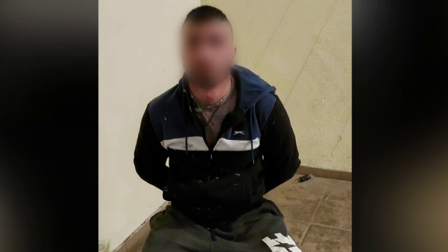 Suspectul prins în cazul crimei din Sibiu, fost boxer, nu recunoaște acuzațiile. Ceilalți doi indivizi ar fi fugit din țară