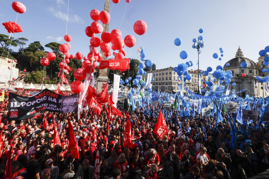 "Meloni, poporului i-e foame": Grevă în Italia pentru a protesta împotriva bugetului pe 2024